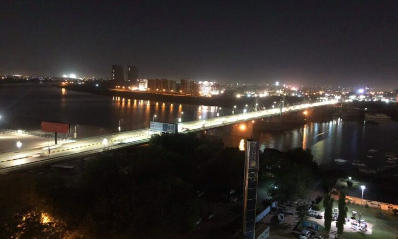 ليلا نهر النيل كهرباء 1024x768 1